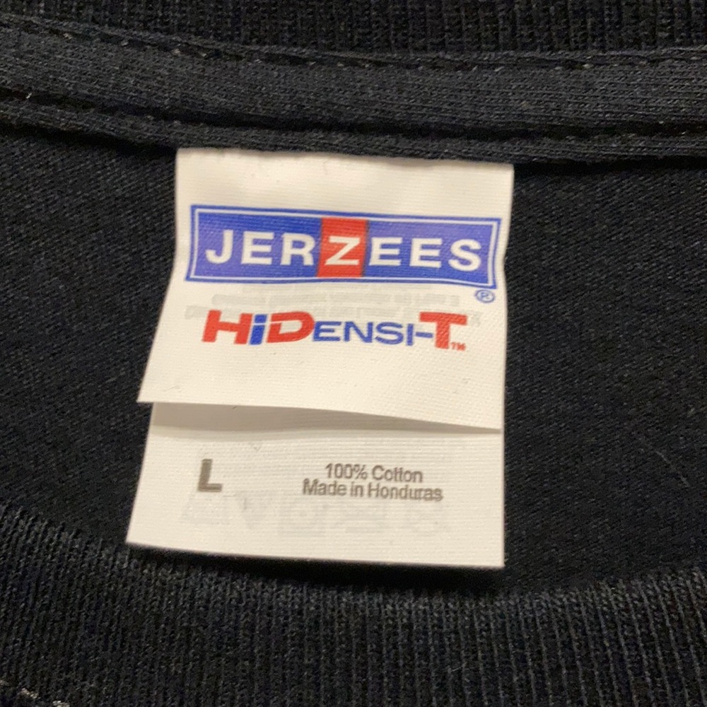 Shirt - Picture 3 of 8